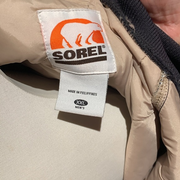 Gently Loved Quilted Jacket by Sorel - Picture 5 of 12